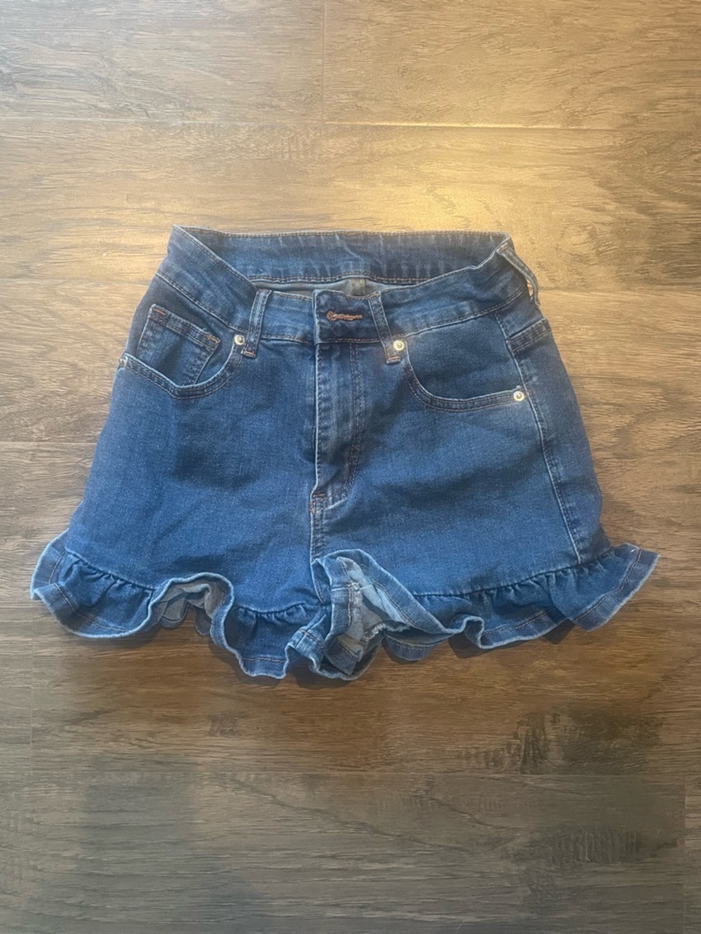 Dark Wash Denim Ruffle Hem High-Waist Shorts - Blue Size Small (4)